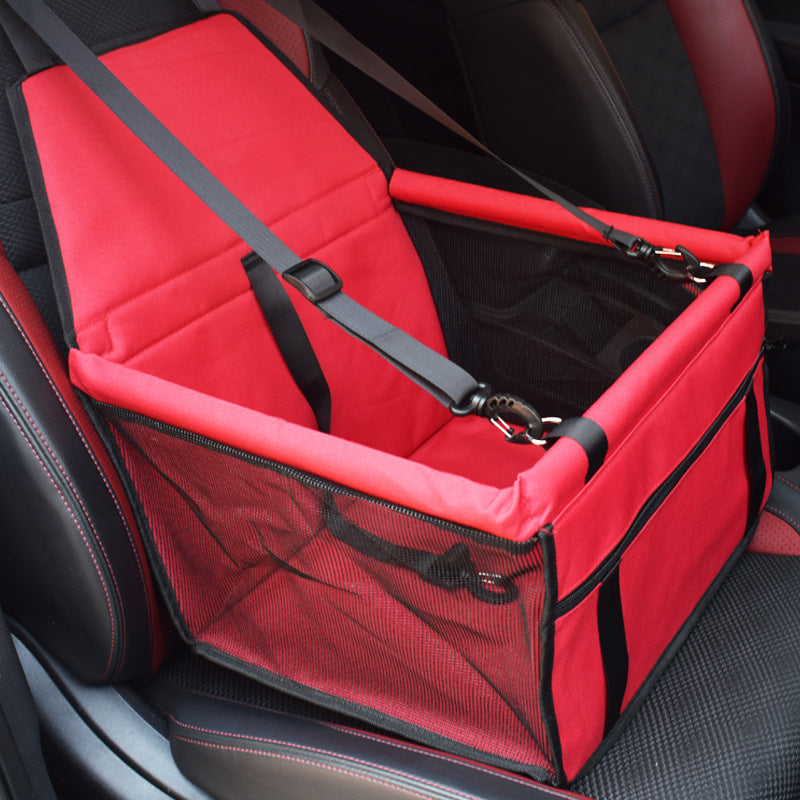 Breathable Pet Car Bag With Zipper Pocket Design