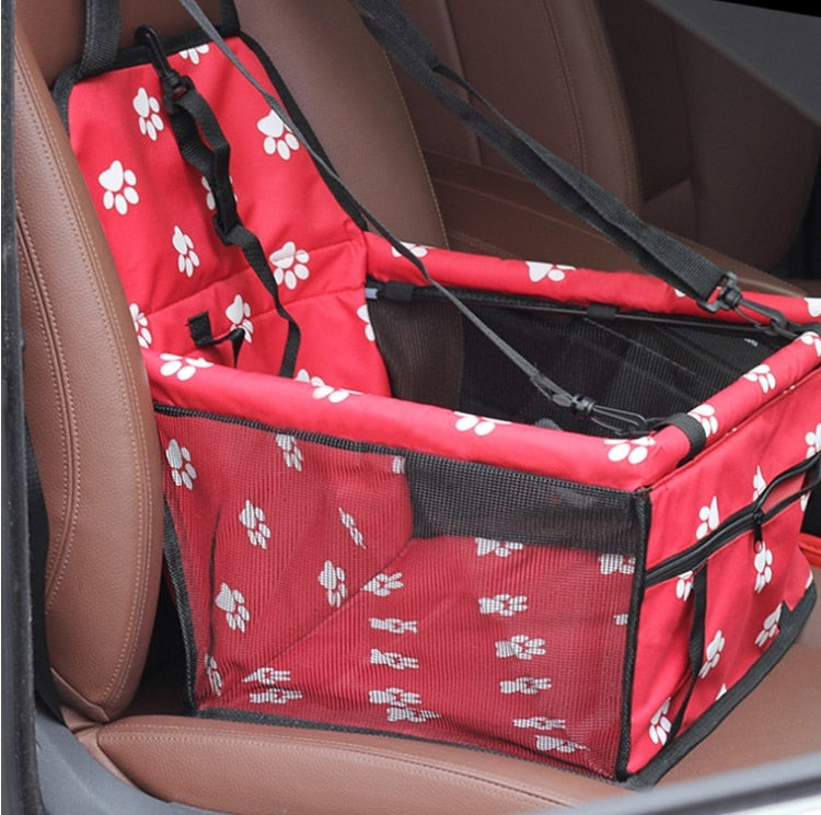 Breathable Pet Car Bag With Zipper Pocket Design